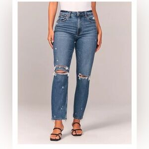 Pre-owned A&F Medium Ripped Wash Blue Curve Love High Rise Mom Jean, 28